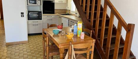 تناول الطعام