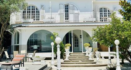 CASA MONTCLAR. Encantadora casa en Mas Matas, Roses – Espacio, confort y estilo mediterráneo
