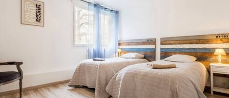 3 bedrooms, free WiFi, bed sheets