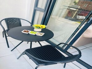Appartamento, 1 camera da letto, fumatori, balcone | Ristorazione all'aperto
