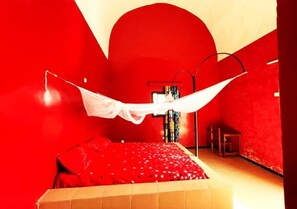 Room - Vrbo Property (Saint-Louis)