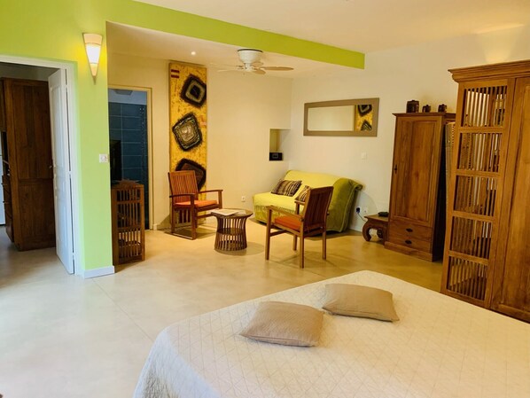 1 bedroom, iron/ironing board, travel crib, WiFi