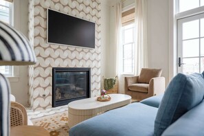 TV, fireplace, offices