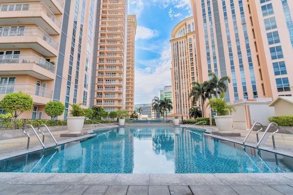 10 piscinas techadas