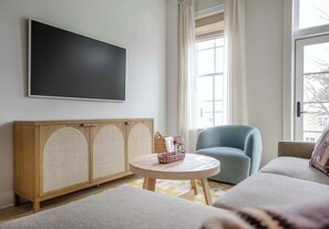 Televisio, työhuone