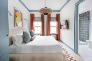 4 bedrooms, iron/ironing board, travel crib, WiFi