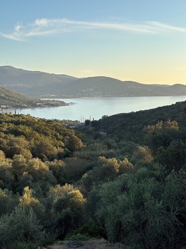 Nice 4-room villa.Magnificent sea view. Terrace/Pergola/private swimming pool.
