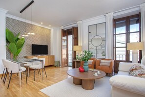 Apartment (1 Bedroom) | Living area