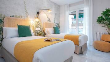 4 habitaciones, tabla de planchar con plancha y wifi gratis