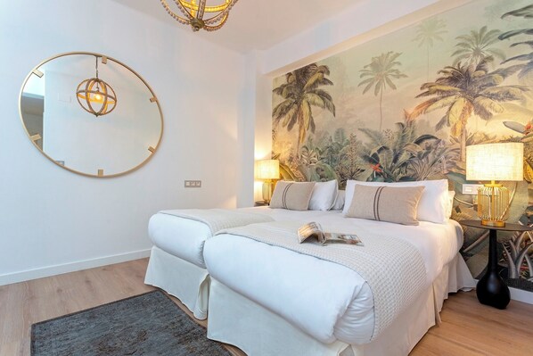 อพาร์ทเมนท์ (3 Bedrooms) | 3 ห้องนอน, เตารีด/โต๊ะรีดผ้า, เปล/เตียงเด็กอ่อน (ฟรี), Wi-Fi ฟรี