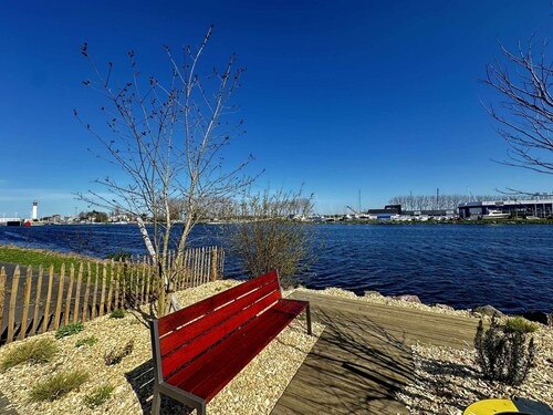 le phare du canal, jardin privé