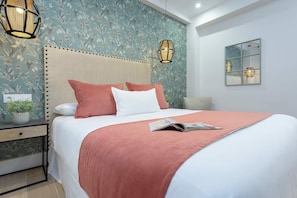 Appartement (2 Bedrooms) | 2 chambres, fer et planche à repasser, lits bébé (gratuits)