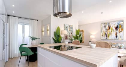 Central Apt. Cordoba. Plaza San Francisco