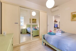 Family Apartment, Multiple Bedrooms (GP - Casa Adriana - Sea And Relax) | 1 bedroom, free WiFi, bed sheets