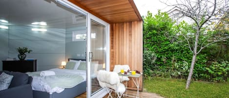1 chambre, fer et planche Ă repasser, Wi-Fi gratuit, draps fournis