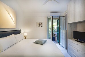 1 chambre, fer et planche à repasser, Wi-Fi gratuit, draps fournis