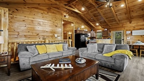 Smart TV, fireplace