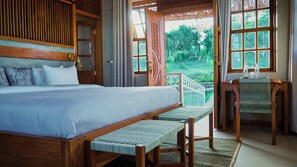 Deluxe Double Room, Terrace, Garden View | Room amenity - Mateves Boutique Lodge  (Arusha)