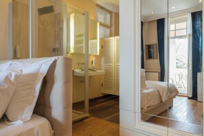 Deluxe Room, Balcony, Sea View (Halki) | Salle de bain