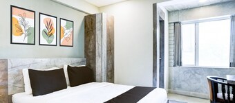 Super Townhouse Oak Vashi