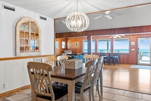 Interior - Island Time at Ocean Isle Beach (Ocean Isle Beach)