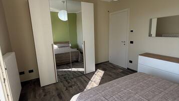 1 Schlafzimmer, Bügeleisen/Bügelbrett, WLAN, Bettwäsche