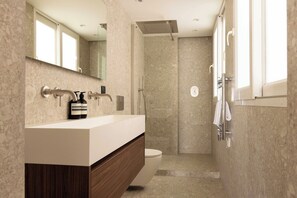 Apartment | Bathroom | Hair dryer, towels, shampoo