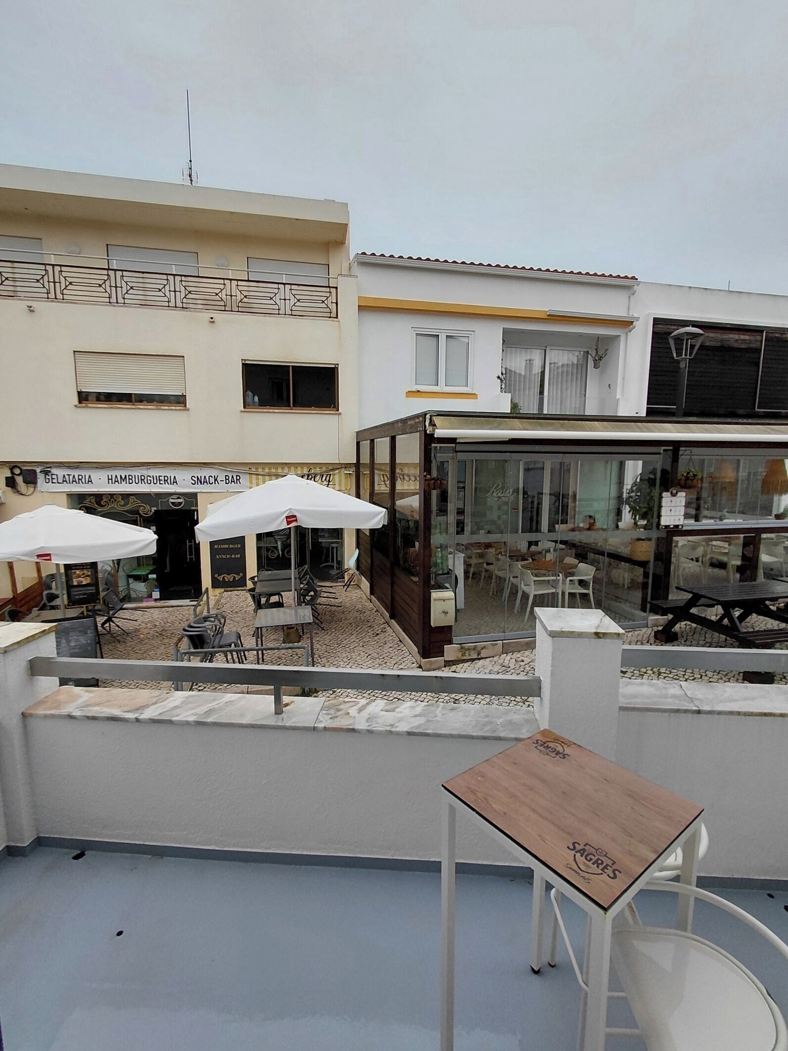 Tweepersoonskamer, uitzicht op stad | Uitzicht op straat