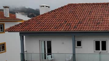 Dobbeltværelse - byudsigt | Gratis Wi-Fi, sengetøj