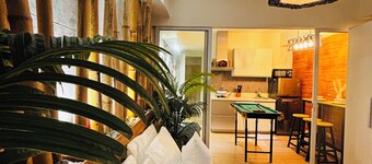 Cozy 1-bedroom apartment in pleasant Parañaque with AC