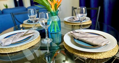 Tropical Villa near Rodney Bay Marina, Beaches & Malls with WiFi and AC