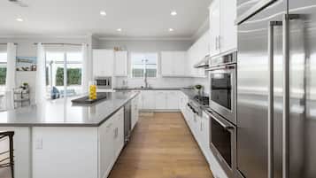 Rumah | 4 kamar tidur