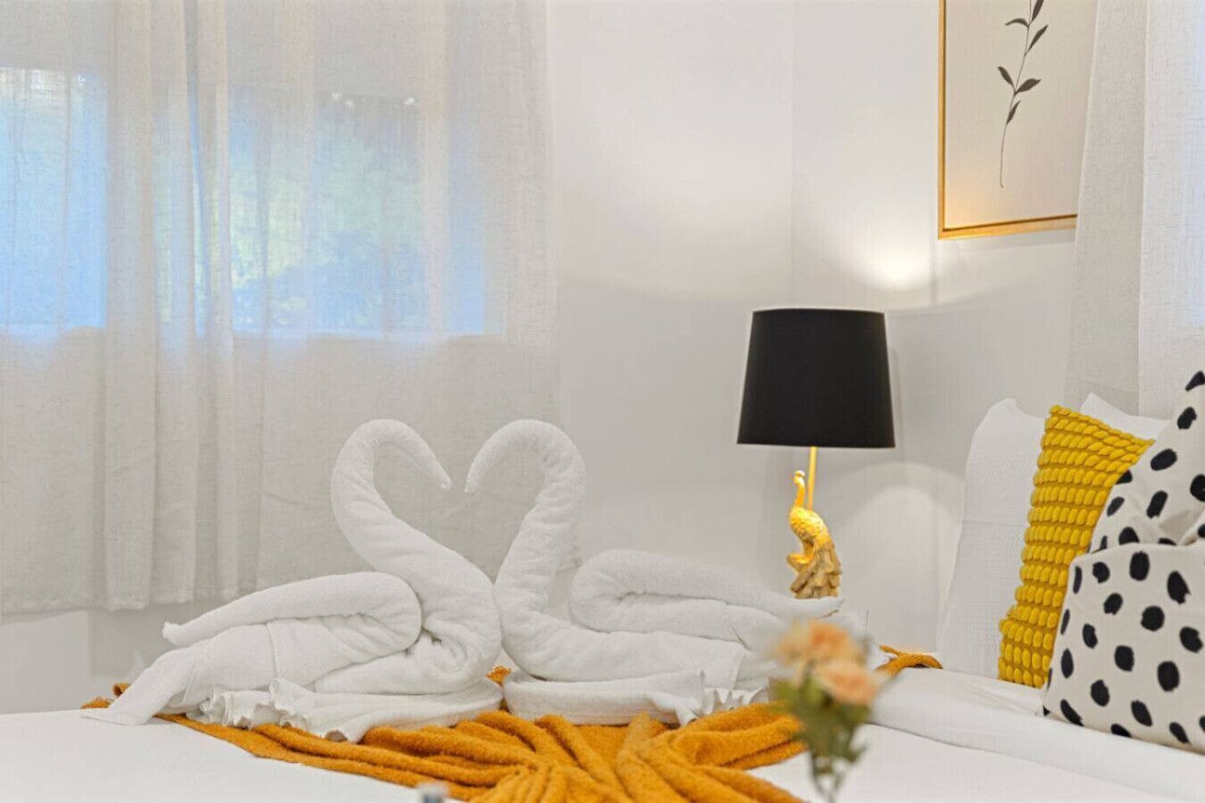 Iron/ironing board, travel cot, WiFi, bed sheets