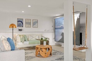 TV, fireplace - 3B2B Lower Unit Amazing Oceanfront & Rainier Views (Bremerton)