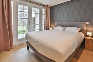 2 chambres, bureau, fer et planche à repasser, Wi-Fi