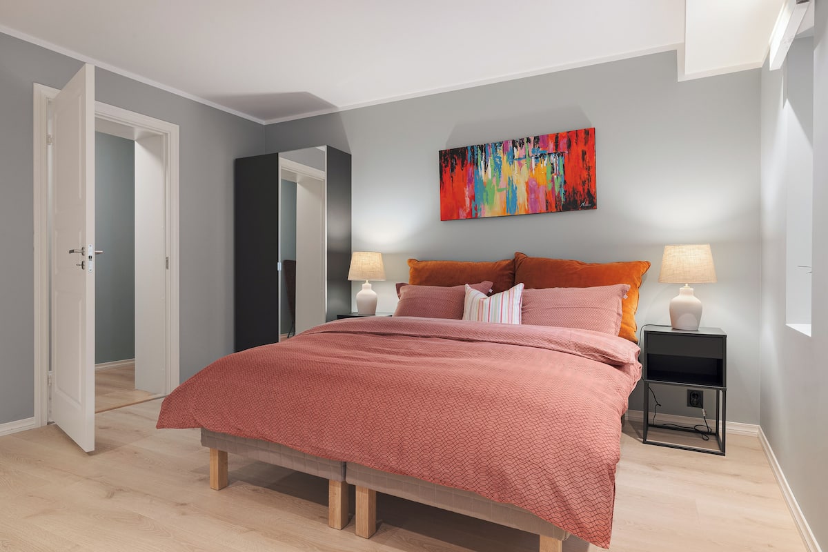 Apartment, Garden View