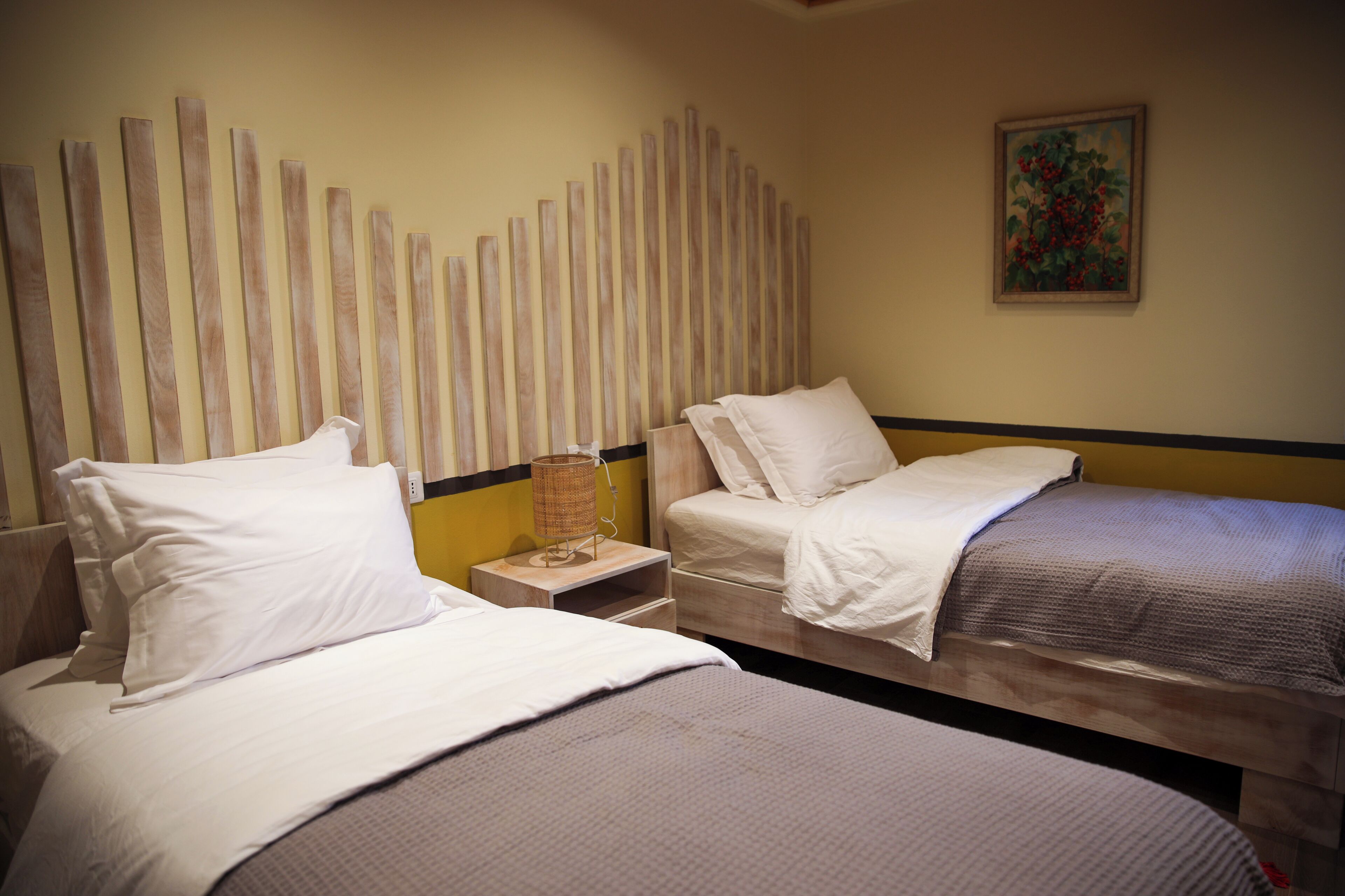 6 室のベッドルーム、デスク、アイロン / アイロン台、WiFi (無料)