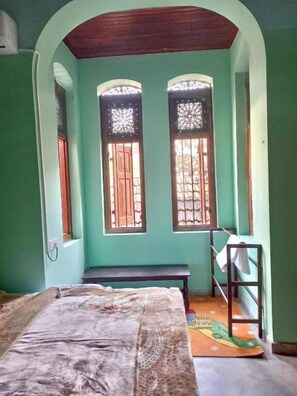 舒適雙人房 | 遮光布/窗簾、隔音、熨斗/熨衣板、免費無線上網