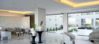 Palm Gate Hotel Suites