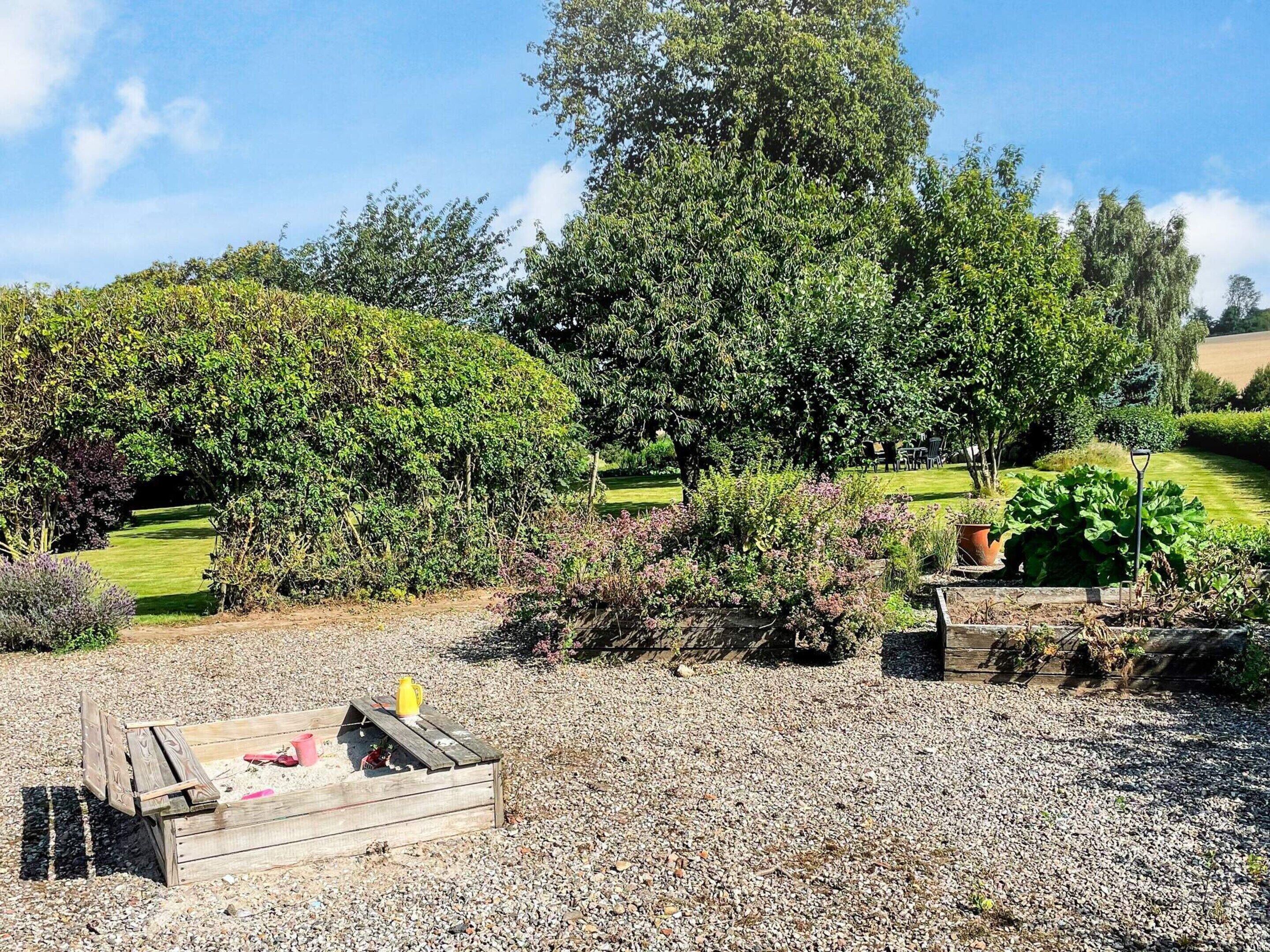 House | Property grounds