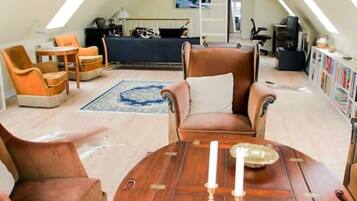 House | Interior