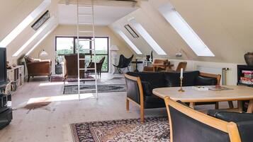 House | Interior