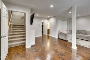 Talo (4 Bedrooms) | Sisätilat