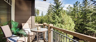Stay & Play: Suncadia Resort Condo in Cle Elum