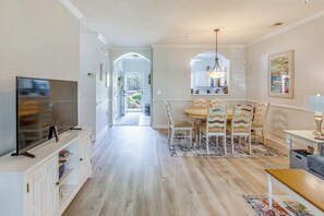 Apartment (2 Bedrooms) | Interior - Resort Pool & Golf: Centrally Located NMB Retreat! (North Myrtle Beach)