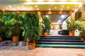 House | Reception