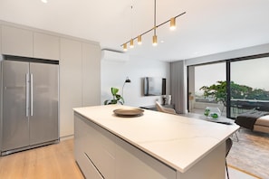 Apartment | 3 bedrooms, Internet