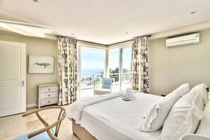 Villa | 4 bedrooms, Internet - Camps Bay Home w Pool Garden Sea View Tree Villa (Cape Town)