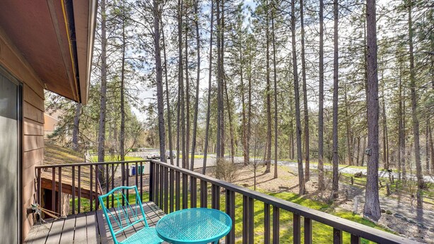Interior - On-site Access to Spokane River: Home w/ Fire Pit! (Nine Mile Falls)
