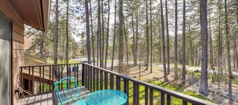 On-site Access to Spokane River: Home w/ Fire Pit!